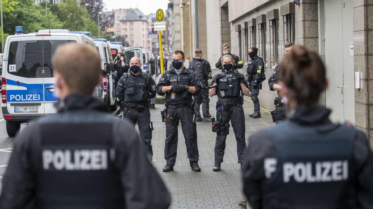 Стрелба в германски град, има убити