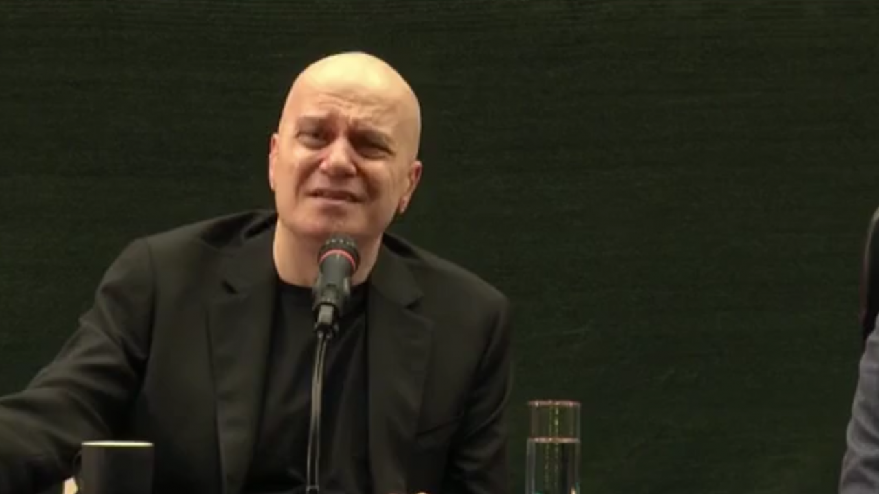 Божанков от БСП: И Слави с джип. Може ли малко да променяте сценария, че съвсем се отегчихме?