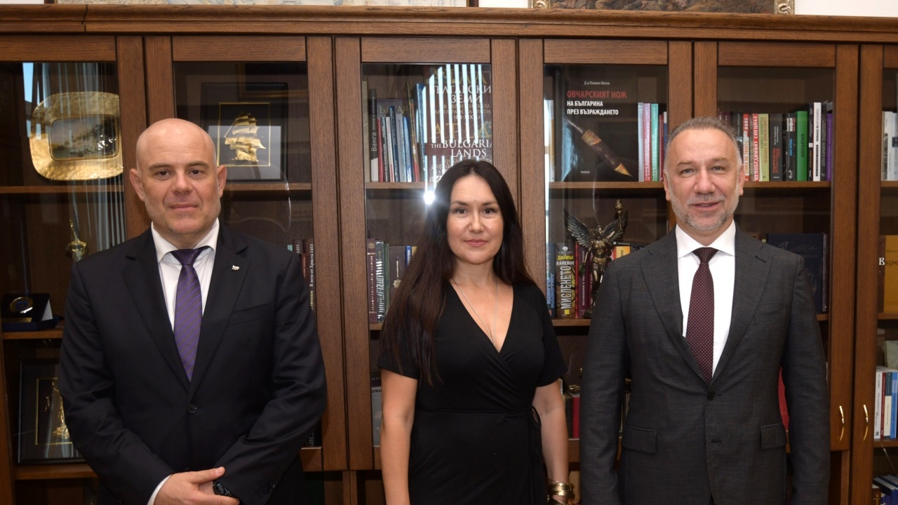 Гешев проведе работна среща с Богдан Лику, първи зам.-главен прокурор на Румъния