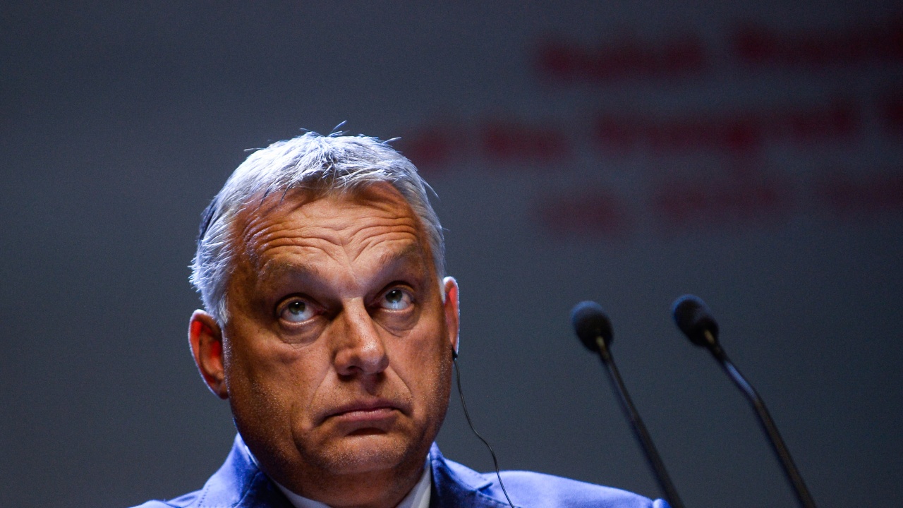 Обвинен в хомофобия, унгарският премиер Орбан се обяви за борец за гей права