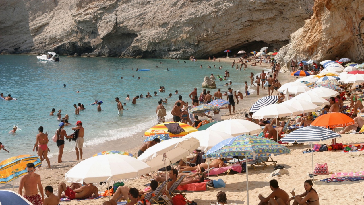Термометърът в Гърция удря 44 градуса до края на седмицата