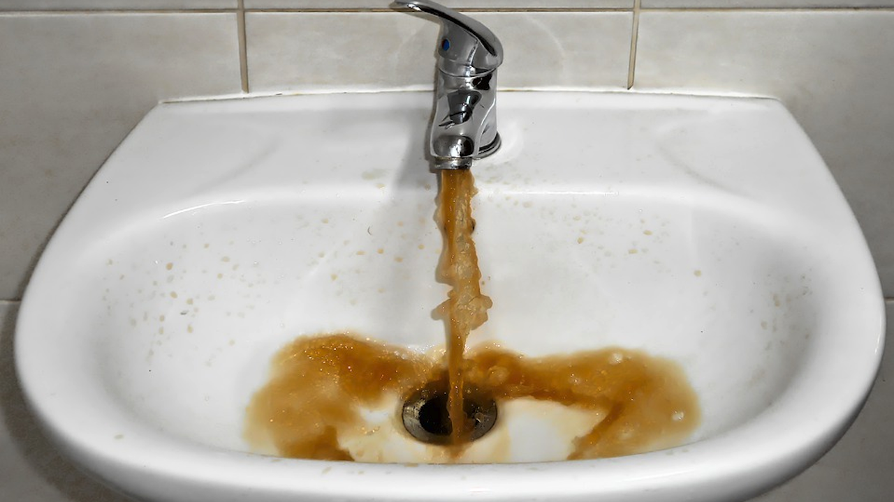 Посочиха виновен за проблема с мангановата вода на село Брестовица 