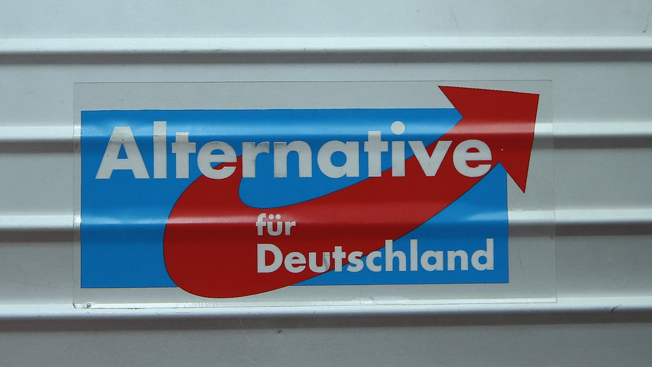 Двама депутати от "Алтернатива за Германия" напуснаха партията