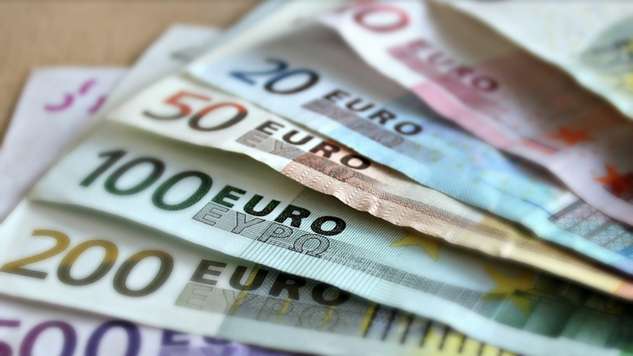 БНБ: Приемаме еврото без преходен период от 1 януари 2024 г.