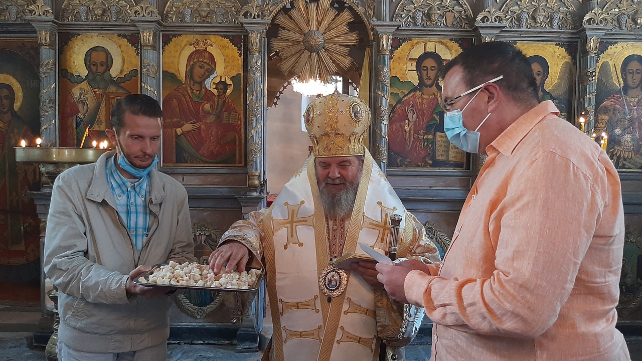 Проф. Костадин Ангелов: Десетки църкви бяха ремонтирани по време на управлението на ГЕРБ
