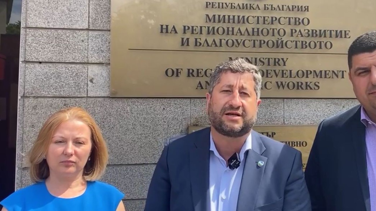 Демократична България настоя регионалното министерство да въведе ред на Росенец