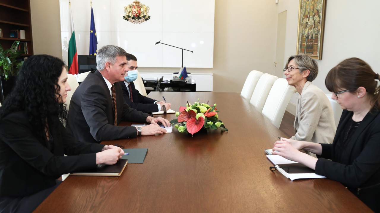 Стефан Янев се срещна с ръководителя на мисията на ОССЕ за наблюдение на изборите