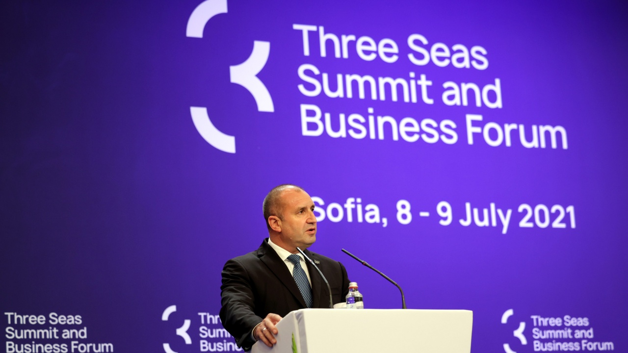 Румен Радев: България пое домакинството на инициативата "Три морета" в ключов момент