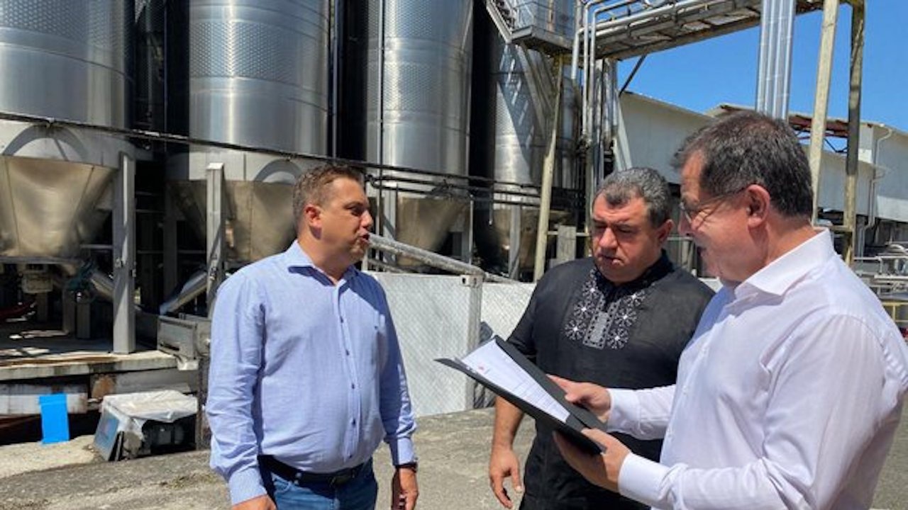 България ще бъде домакин на световен форум на Международната организация по лозата и виното