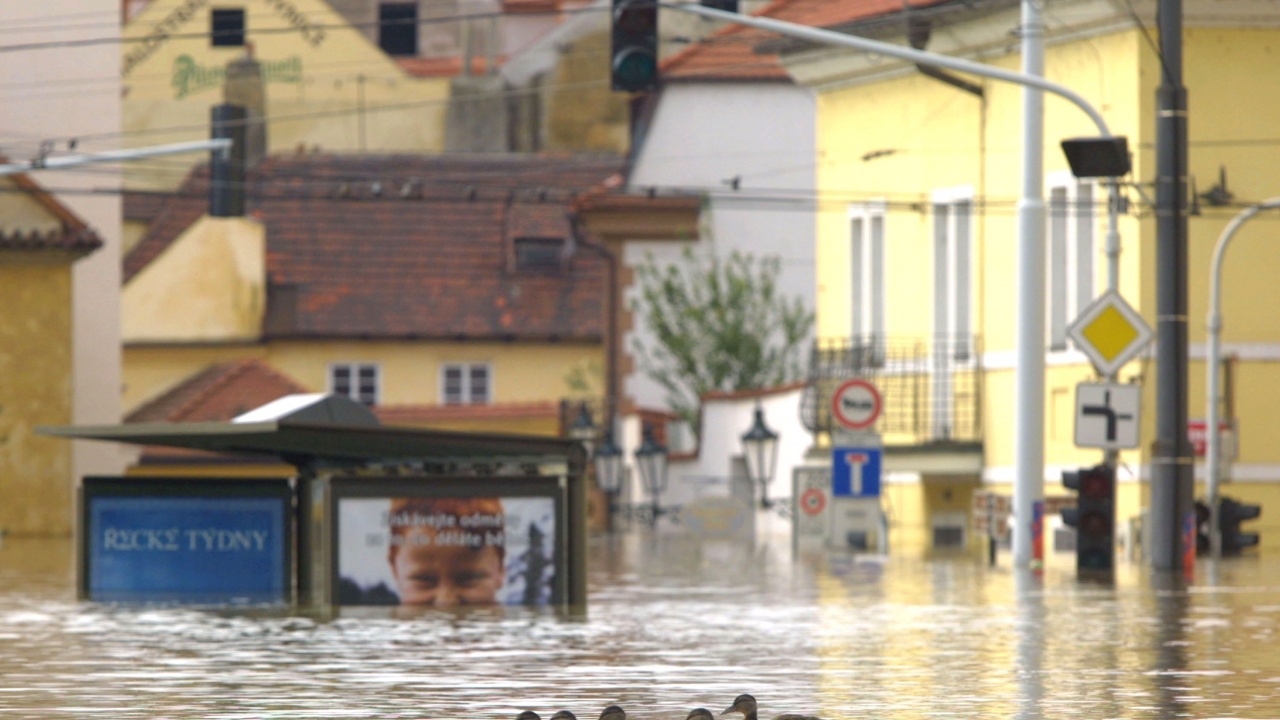 Проливни дъждове предизвикаха наводнения в Италия и Чехия