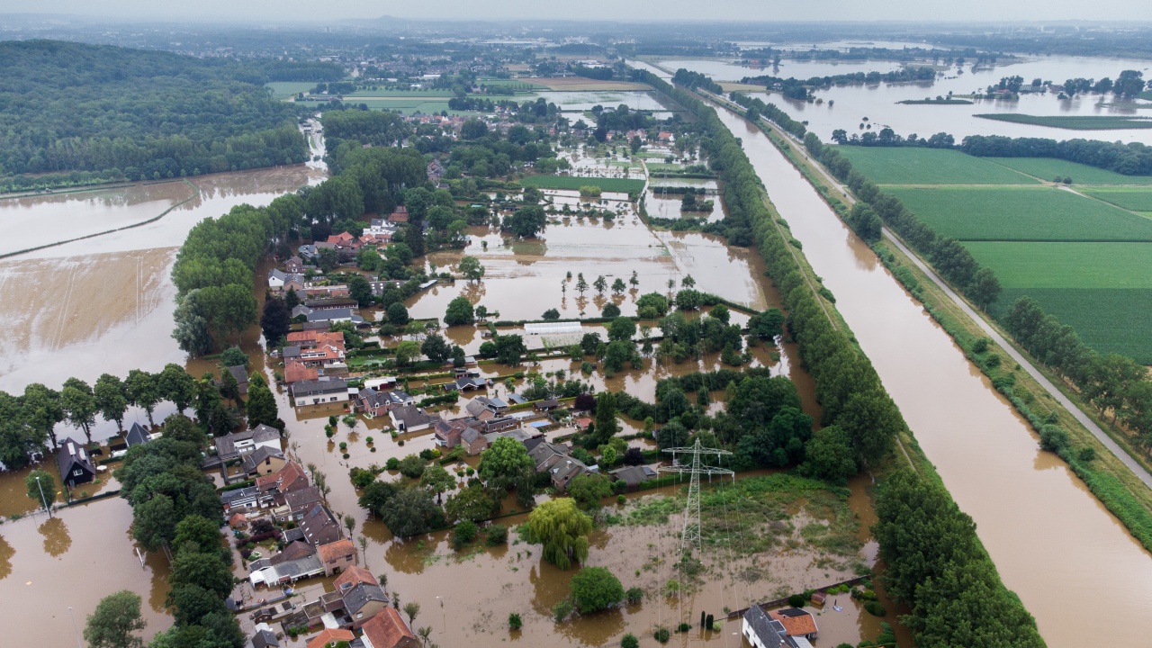 Белгия запази минута мълчание в памет на жертвите от наводненията миналата седмица