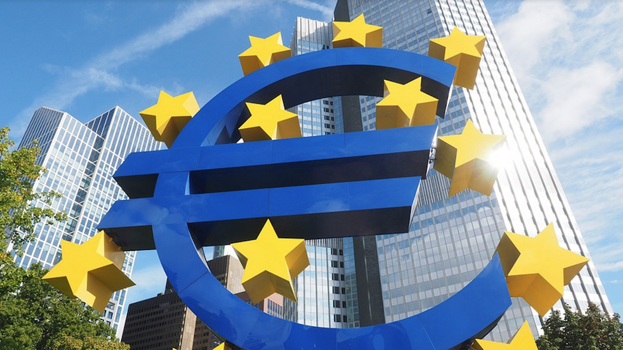 ЕЦБ запази рекордно ниските лихвени ставки и силно стимулиращата парична политика 