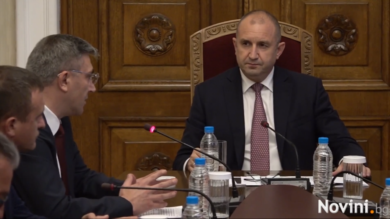 Радев към ДПС: Този път формулата за съставяне на правителство е различна