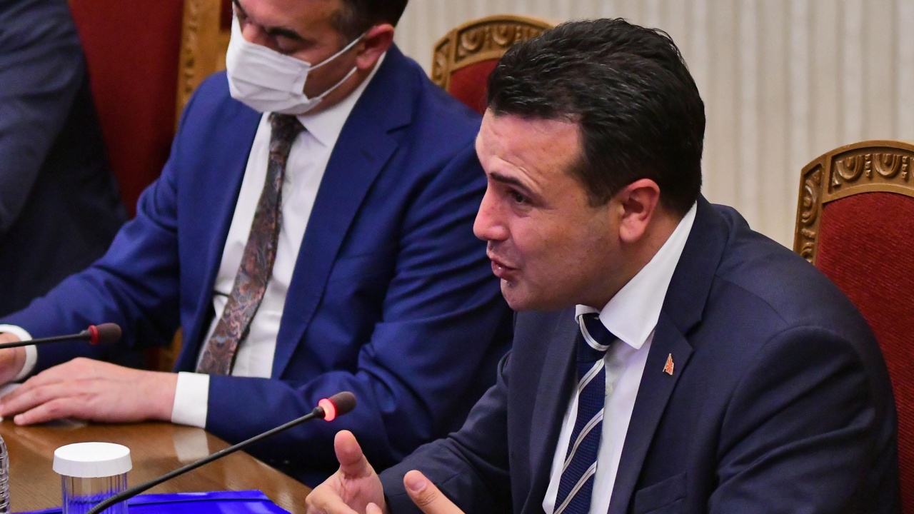 Зоран Заев: Не можем утре да впишем българите в конституцията