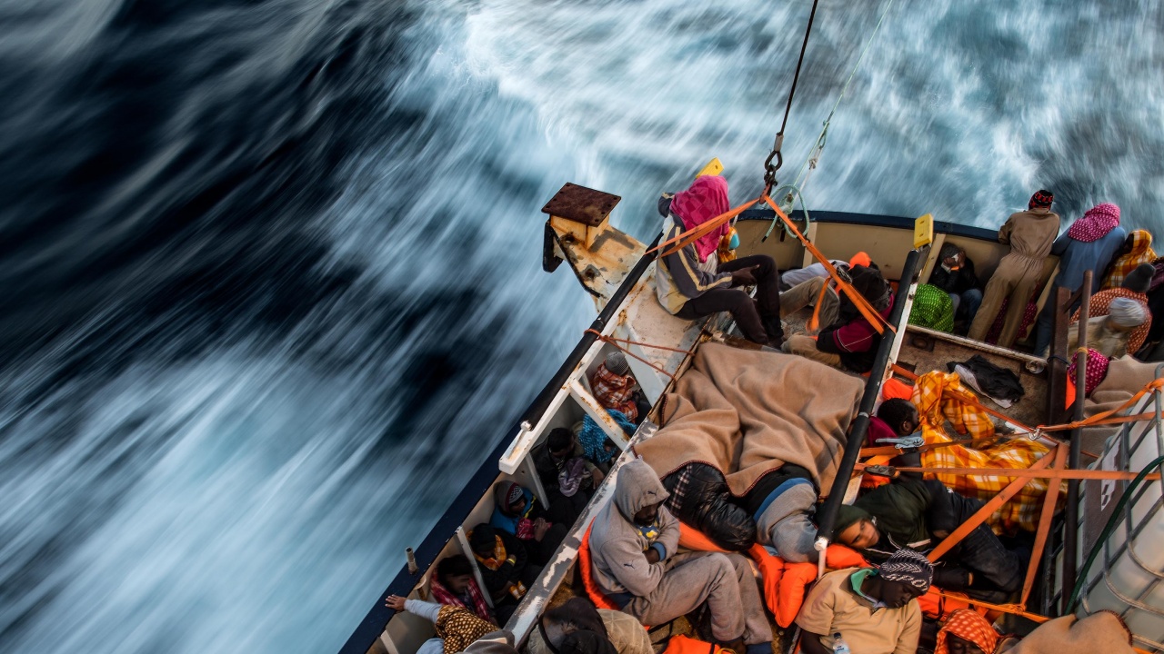 Край либийските брегове се удавиха 57 нелегални мигранти