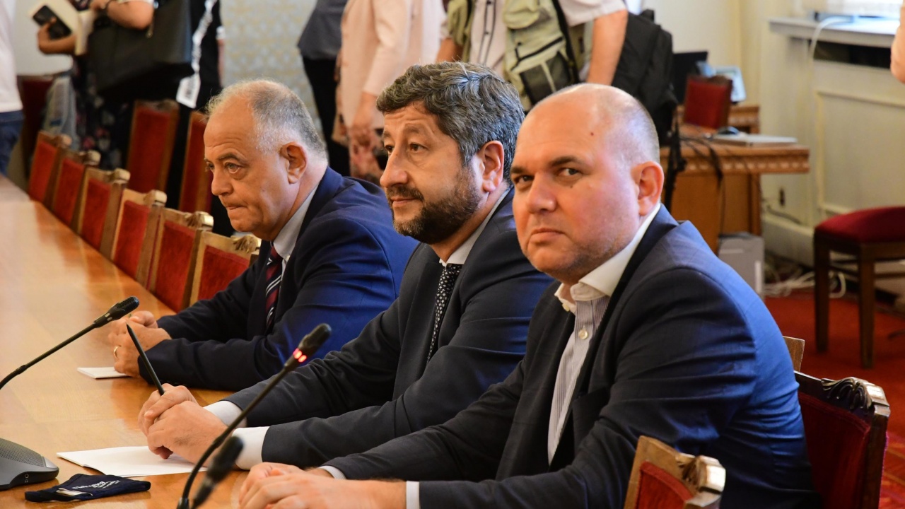 Демократична България иска Иван Гешев да отчете в парламента дейността на Бюрото за охрана на свидетели