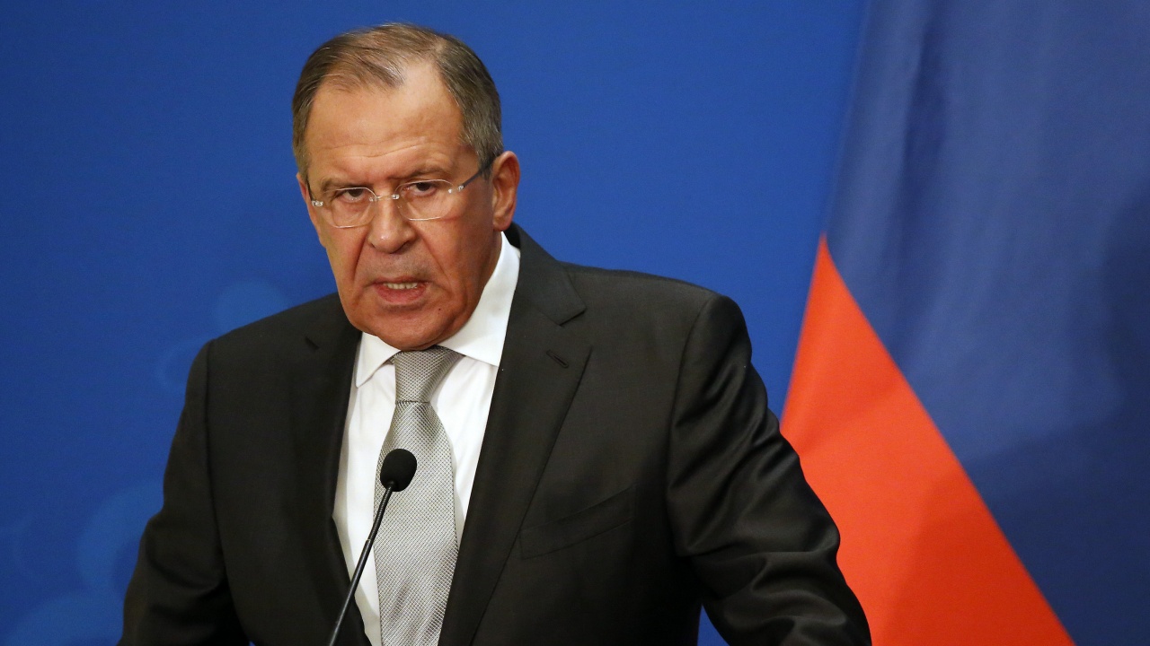 Лавров: ЕМА няма забележки по отношение на сигурността и ефективността на "Спутник V"