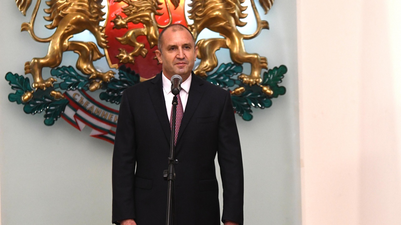 Румен Радев със съболезнования към близките на загиналите в пожара