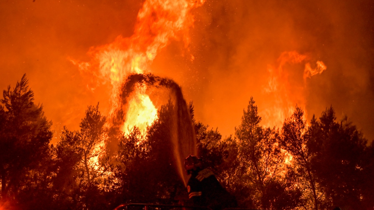 Екстремален индекс за пожари в 16 области на страната 
