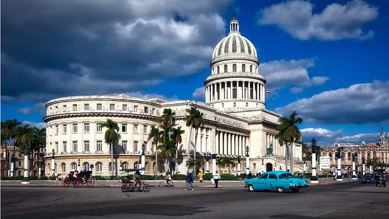 Куба по пътя на възможен, но все още далечен национален диалог
