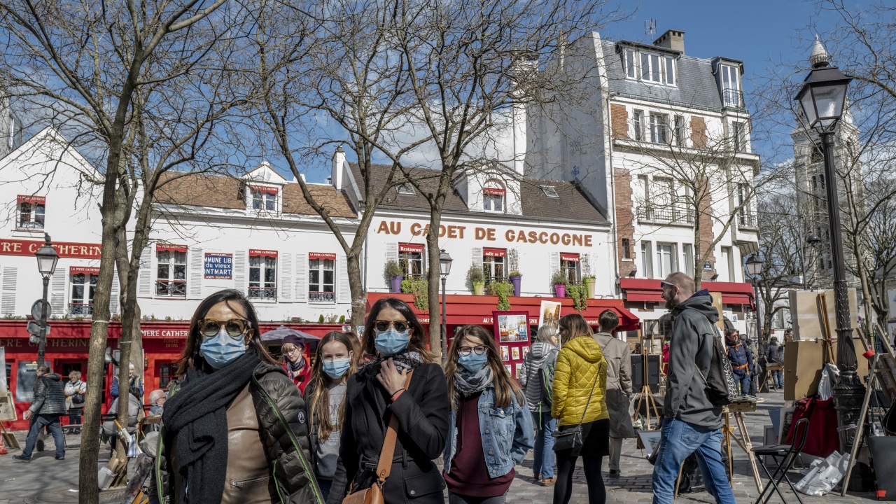 Протести срещу здравния пропуск във Франция