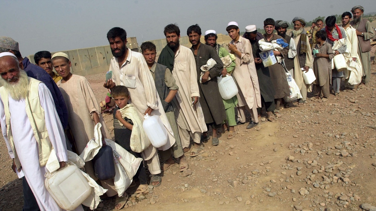 1500 афганистански бежанци са влезли в Узбекистан