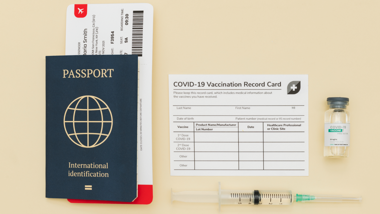 Влизаме в Черна гора срещу отрицателен тест за COVID-19, сертификат за ваксинация или документ за преболедуване