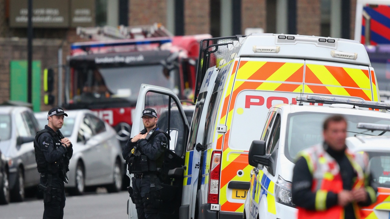Взрив избухна в английски град