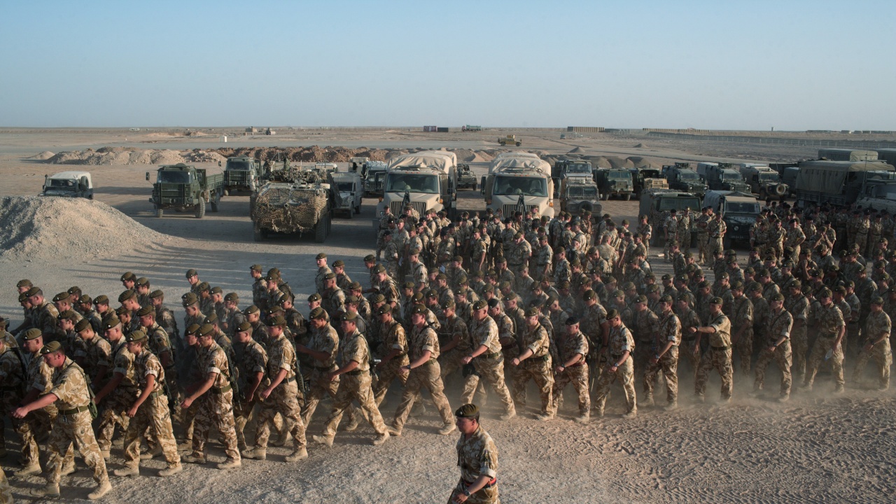 Великобритания връща у дома военните си от Афганистан