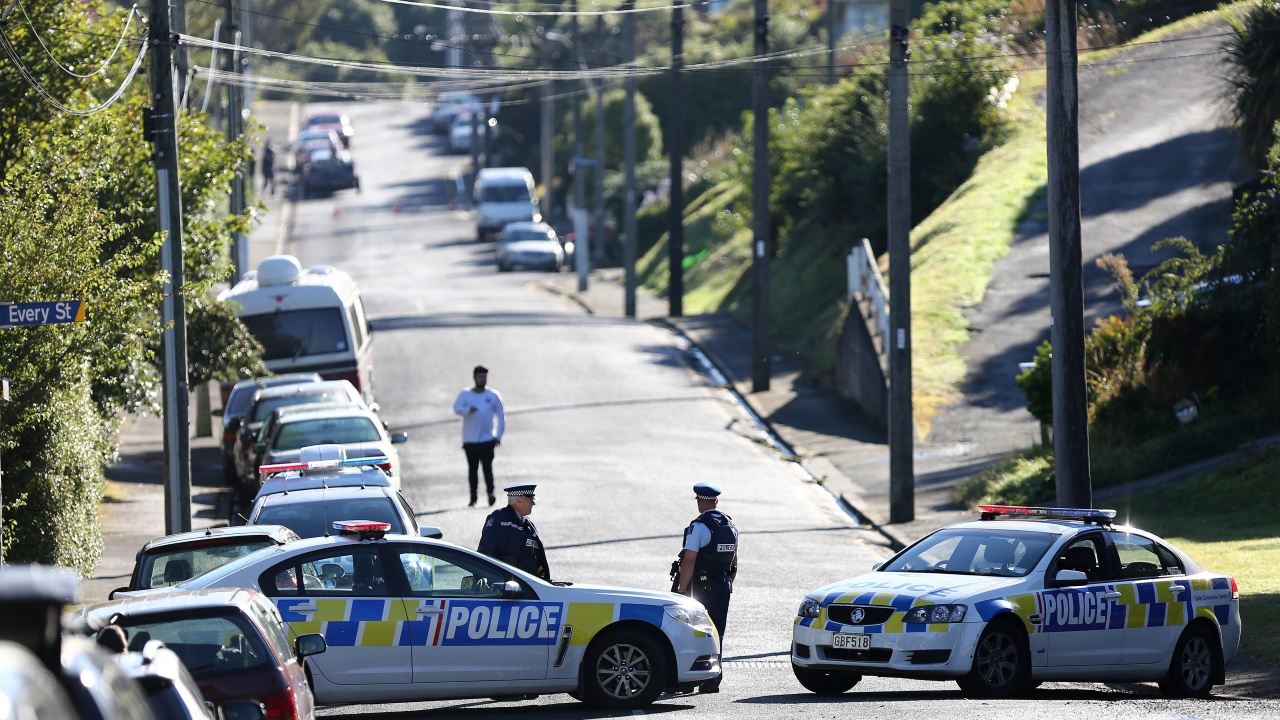  Мъж рани с нож шестима в Нова Зеландия и бе застрелян