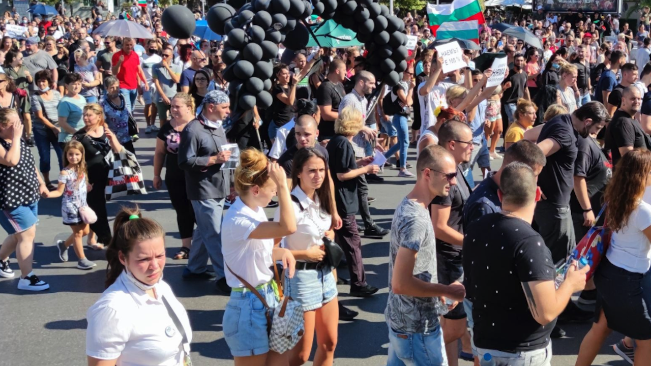 Ричард Алибегов поведе протеста в Пловдив
