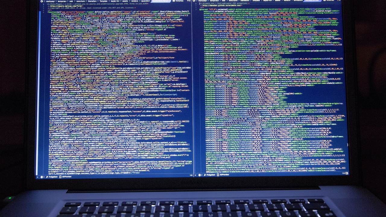 Хакери удариха сайта за електронно преброяване