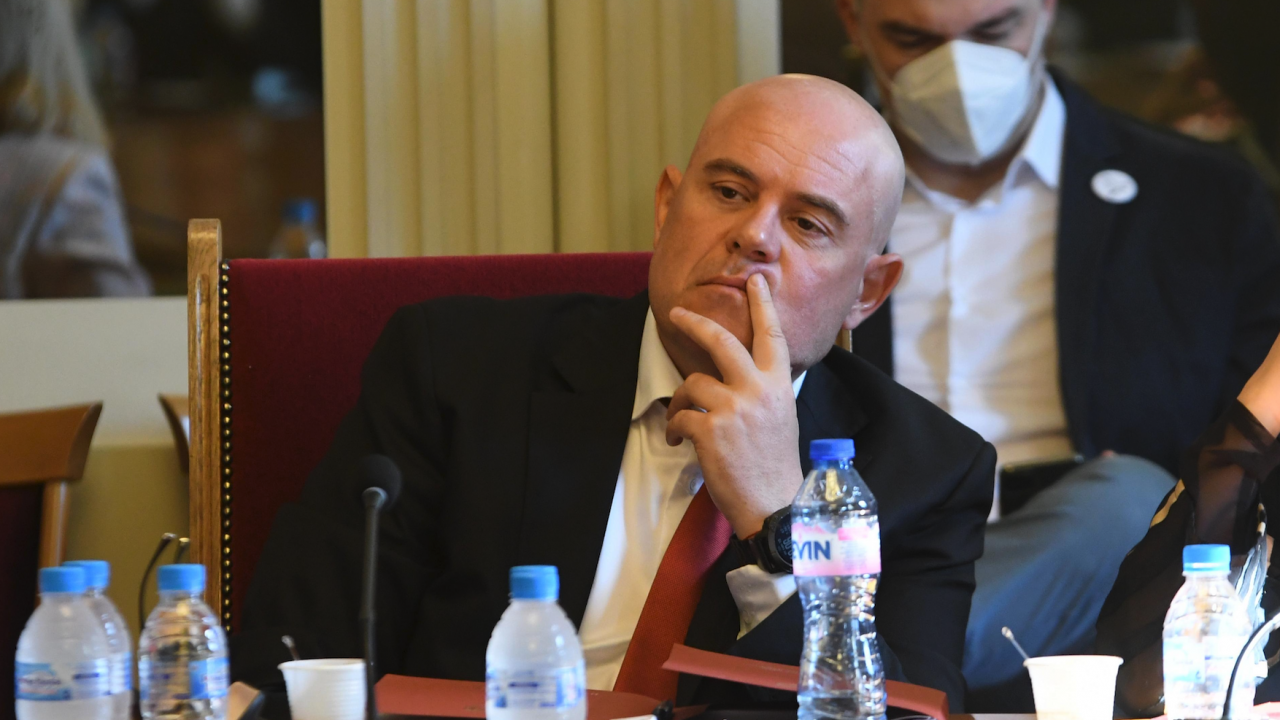 Депутатите от Правната комисия отнеха от главния прокурор Бюрото за защита на свидетели