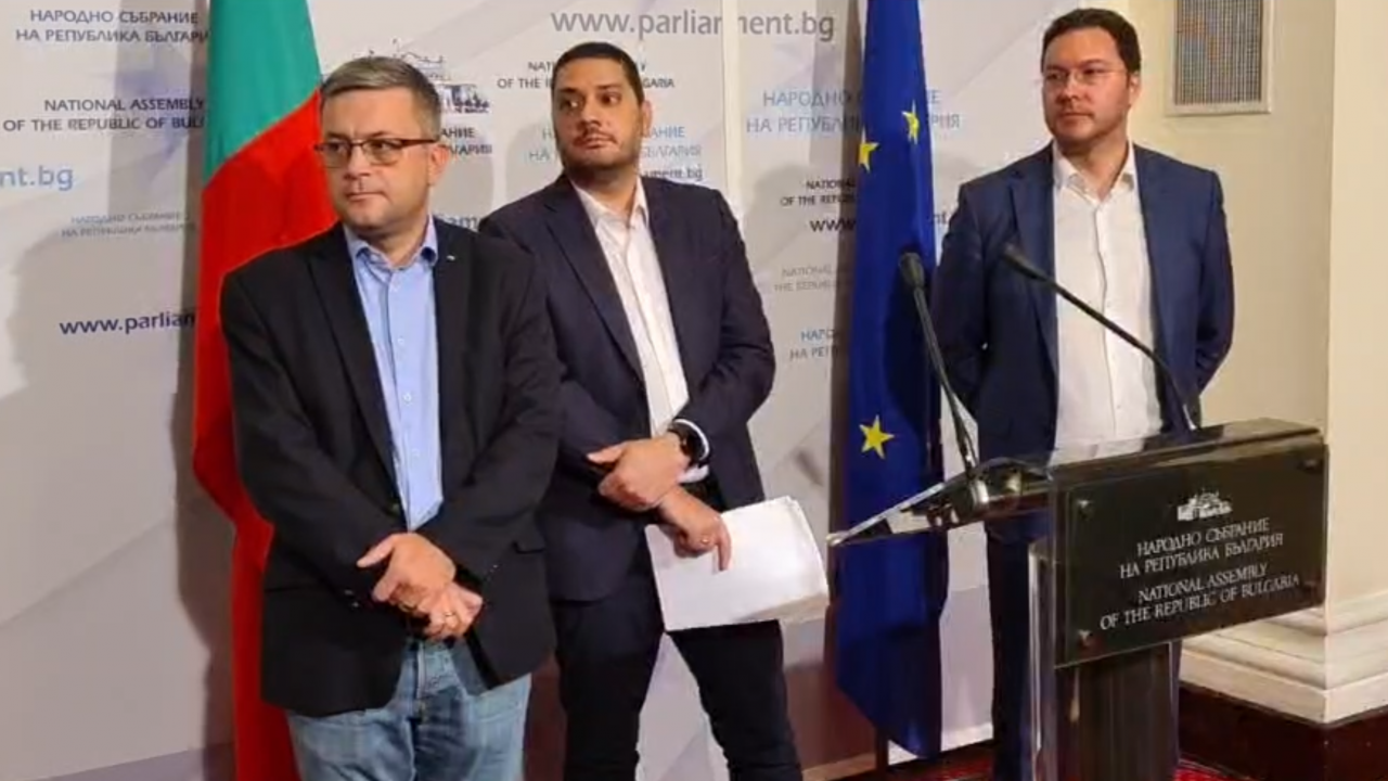 ГЕРБ иска истината прикрива ли се убийство на лейт. Манчев, питат за това и Румен Радев