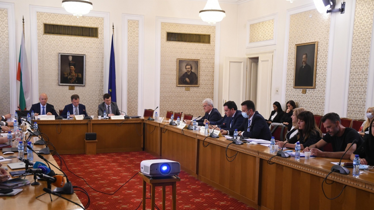 Липса на кворум провали последното заседание на комисията "Росенец"