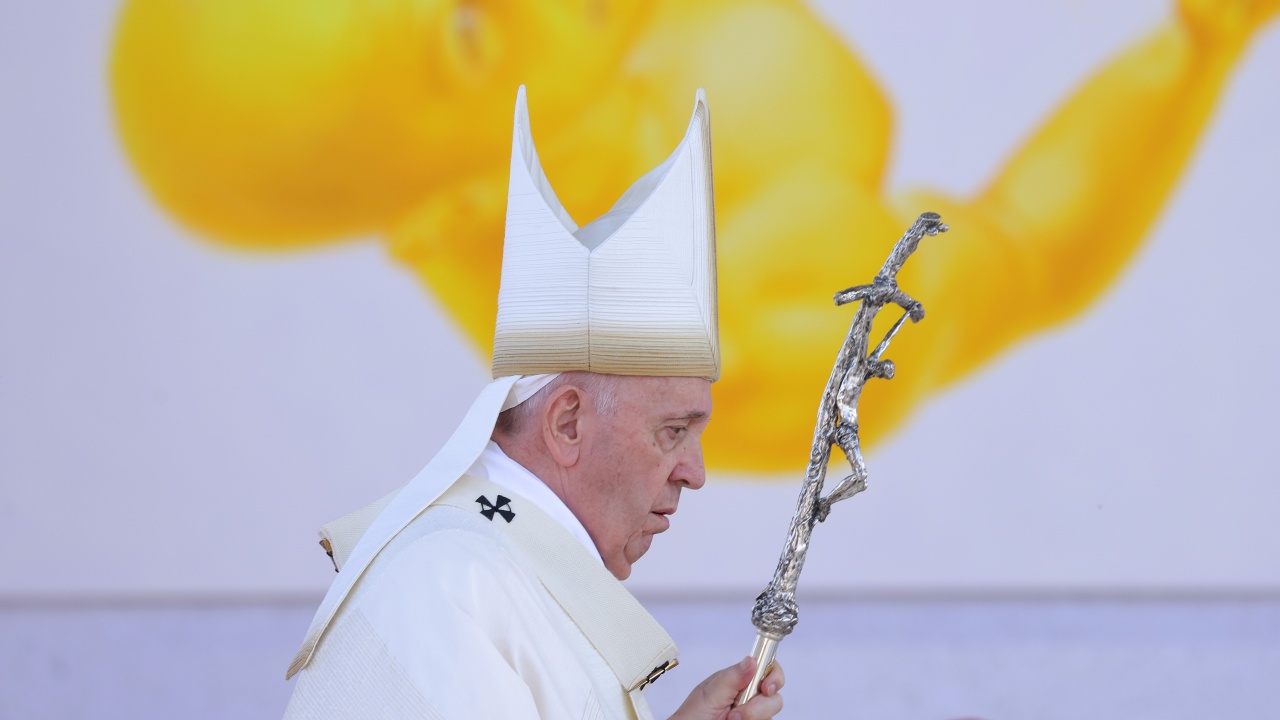 Папа Франциск призова за състрадание към нуждаещите се хора
