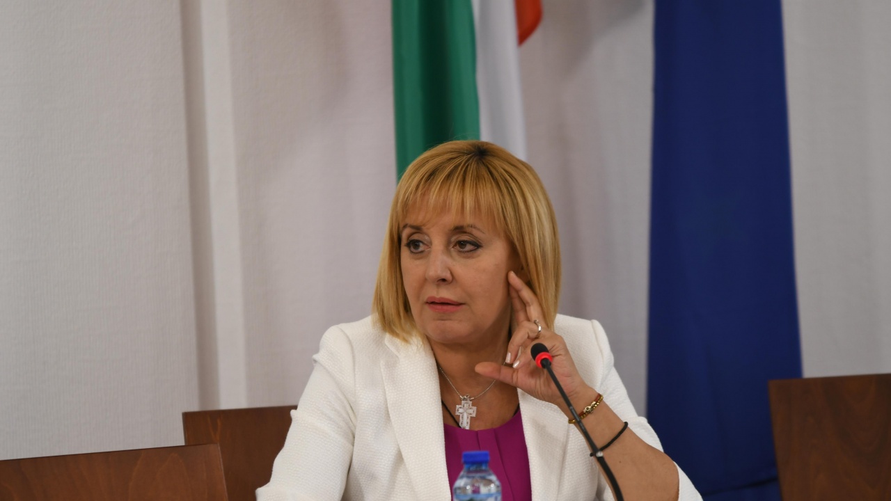 Мая Манолова призовава за обединение ДБ и формацията около Кирил Петков и Асен Василев