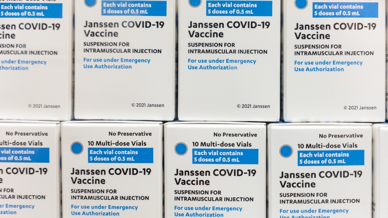 Словения временно спира Covid ваксинацията с "Джонсън и Джонсън"