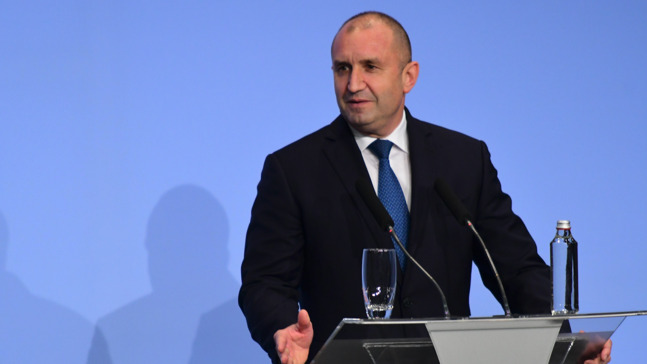 Радев: Надявам се, че формацията на Петков и Василев ще донесе раздвижване на политическата сцена