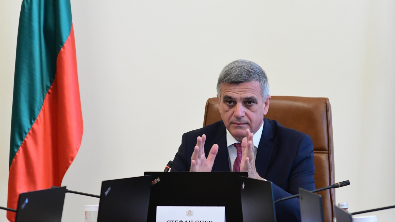 Стефан Янев ще се срещне с ръководството на НСОРБ