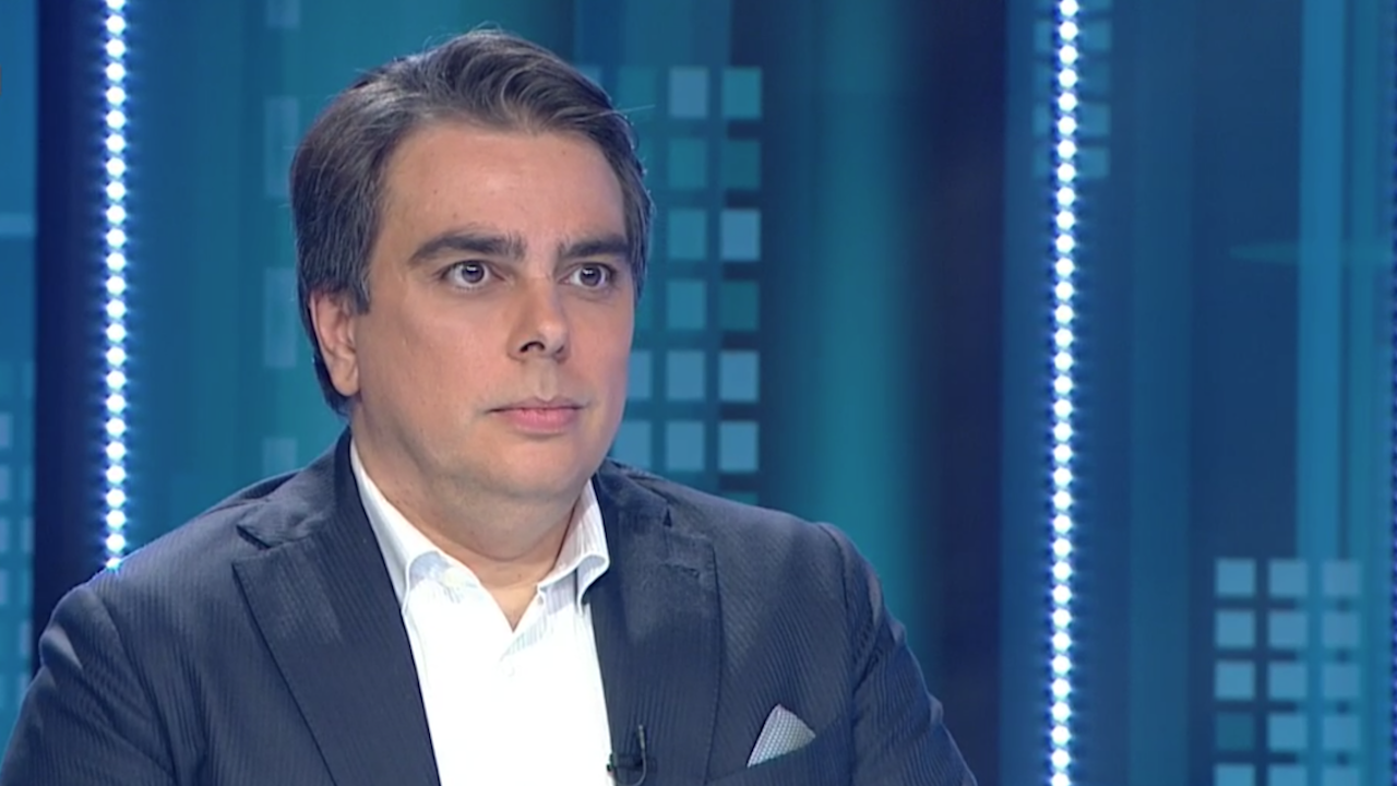 Асен Василев: Спиране на кражбите е задължително условие за коалиция с "Продължаваме промяната"