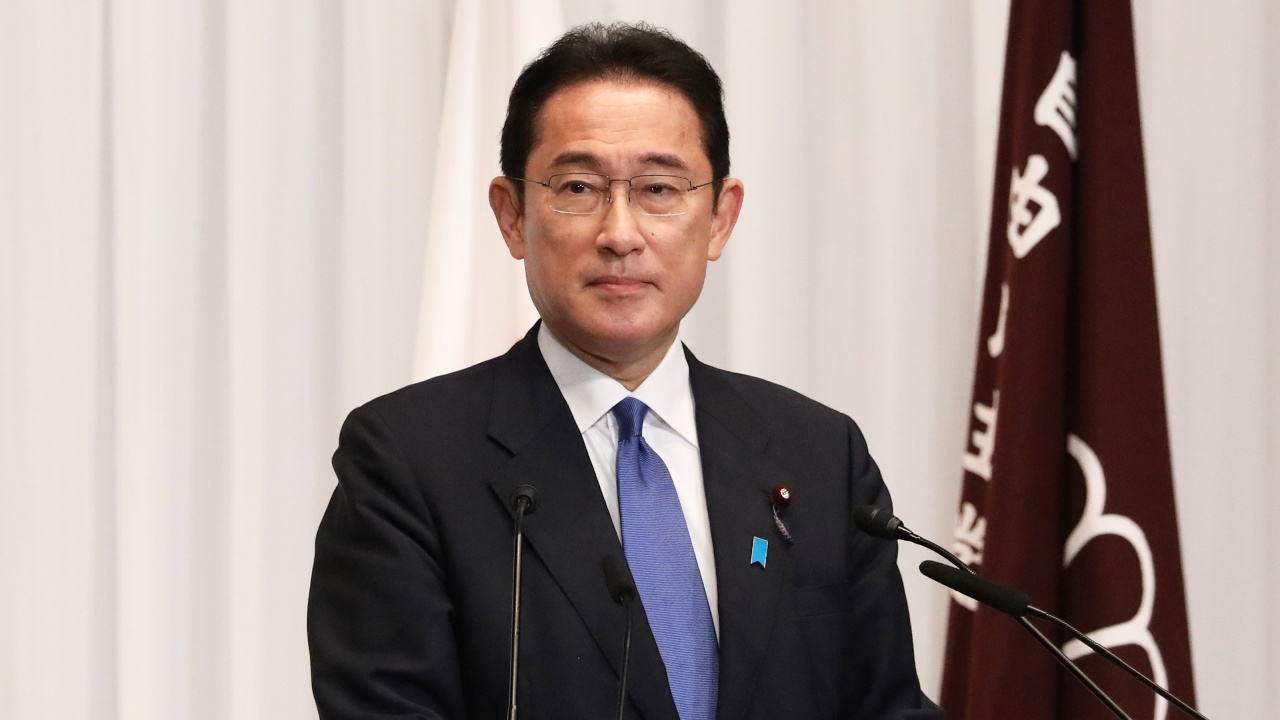  Новият японски премиер насрочи парламентарен вот на 31 октомври