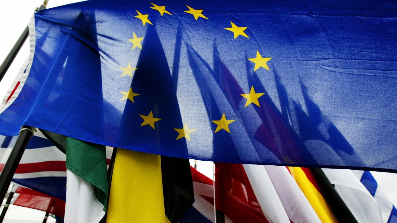 Тонино Пицула: Членките на ЕС да спазват разпоредбите на САЩ за премахване на визите