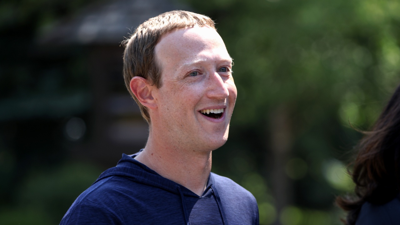 Марк Зукърбърг отхвърли обвиненията срещу Фейсбук
