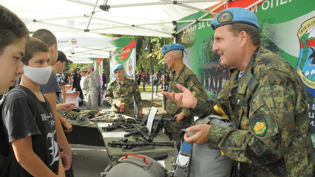 В Ямбол започна набиране на кандидати за срочна служба в доброволния резерв на армията