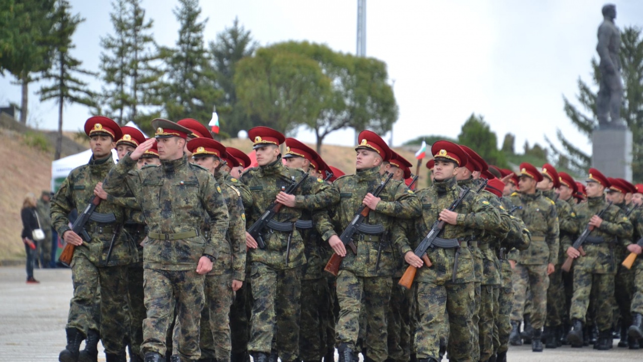 Курсантите от Националния военен университет „Васил Левски“ положиха военна клетва