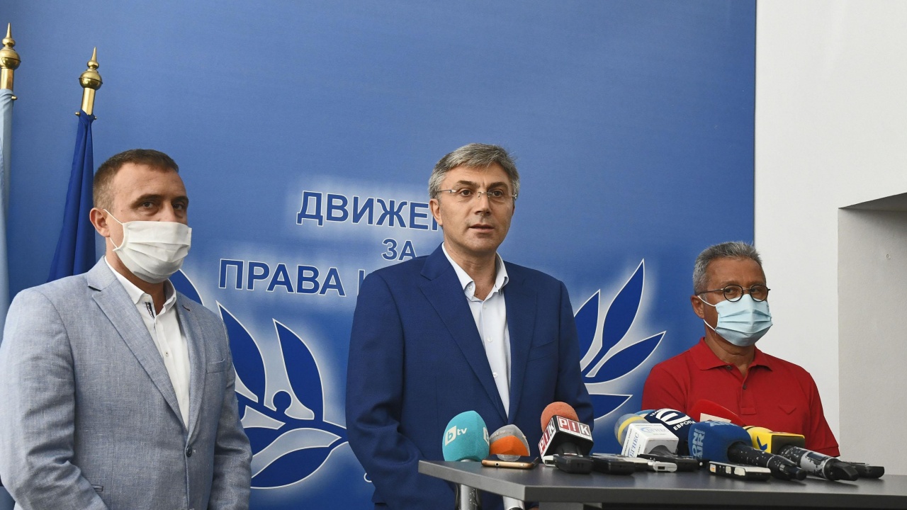 Комуникационен експерт: От ДПС издигат свой кандидат-президент, за да заявят, че още са фактор