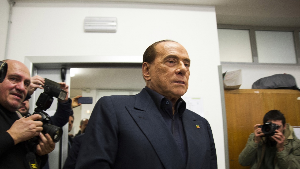 Оправдаха Силвио Берлускони по обвинения в корупция