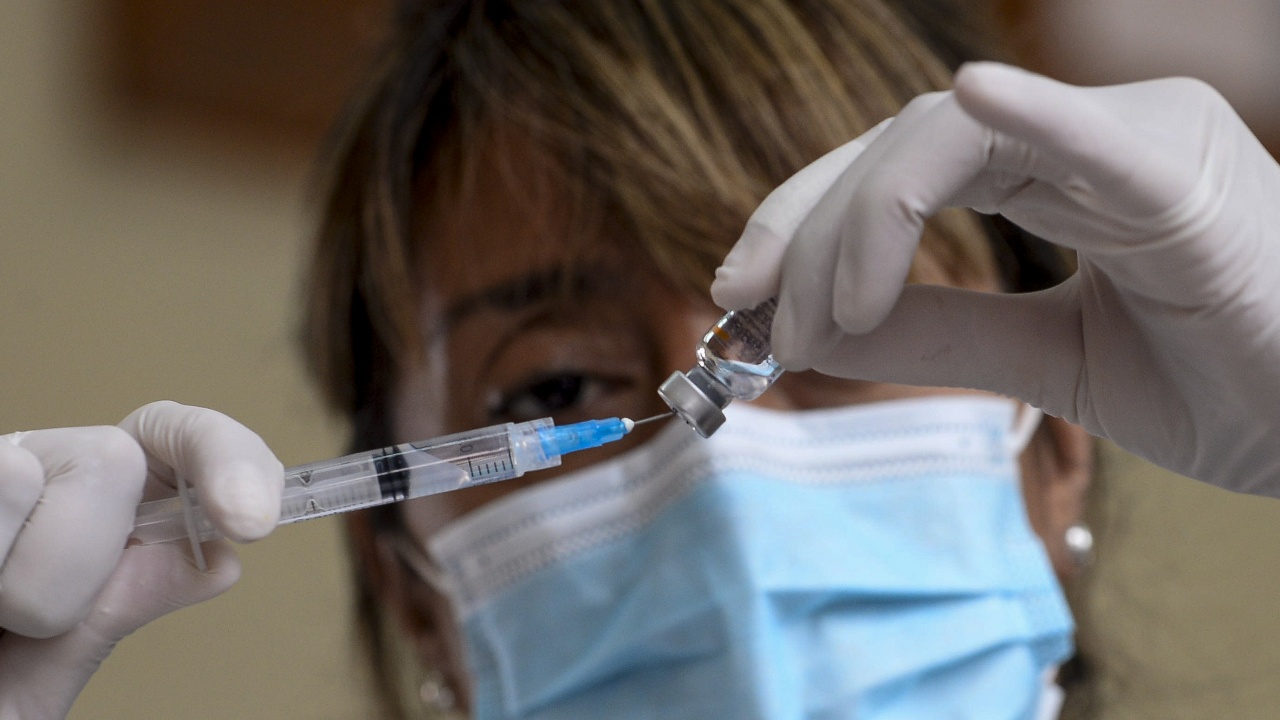 Близо 400 души са се имунизирали вчера в Кюстендилска област