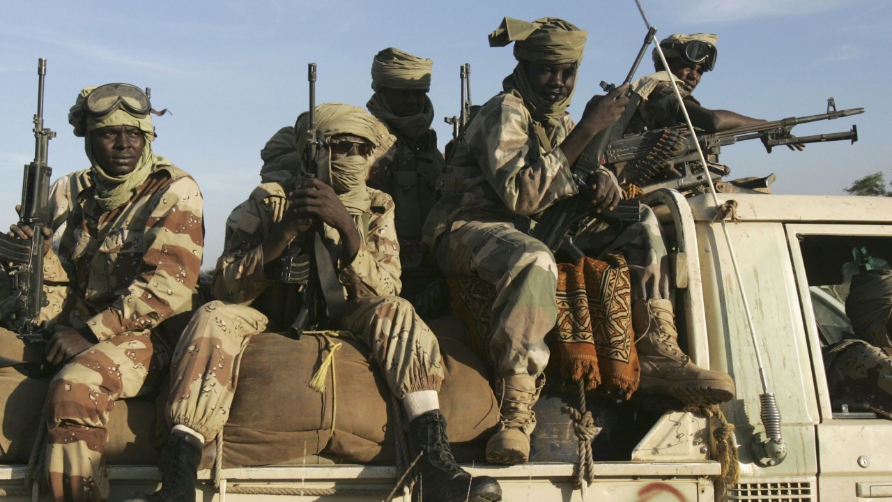 Военният лидер на Судан: Свалихме властта, за да се избегнем гражданска война